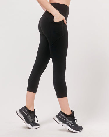 Daily Active Ventiflo™ Crop Leggings 21